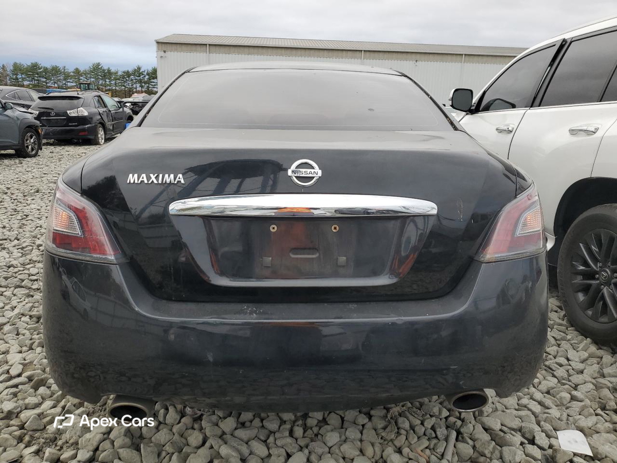 Nissan Maxima 2014
