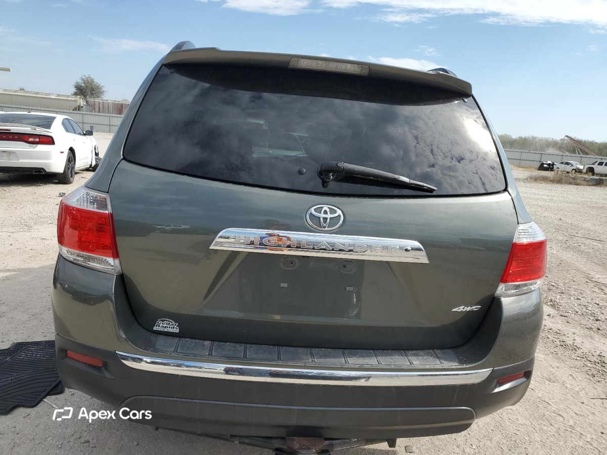 Toyota Highlander 2013