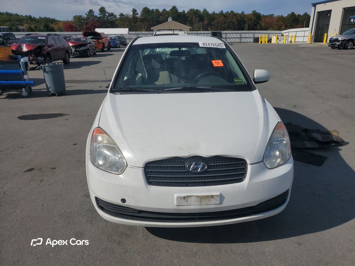 Hyundai Accent 2011