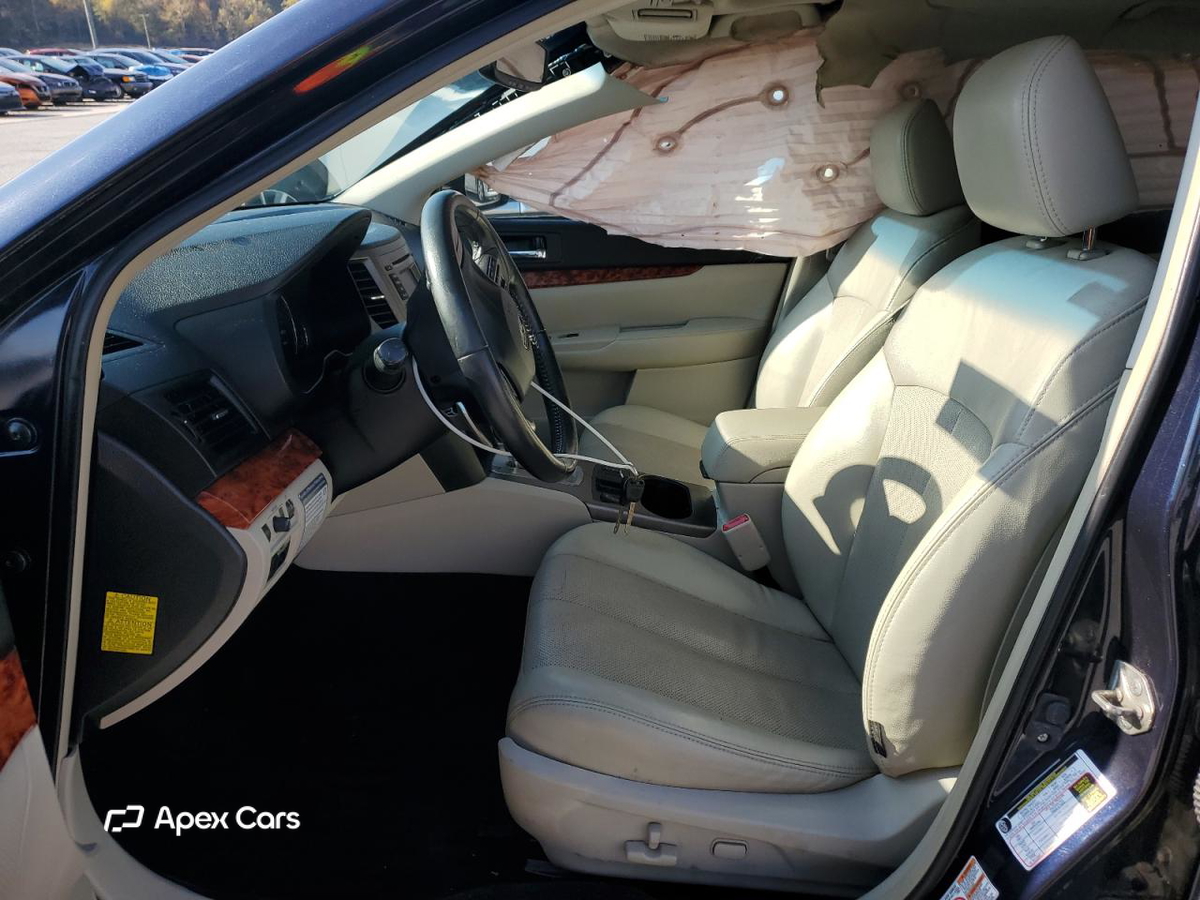Subaru Outback 2012