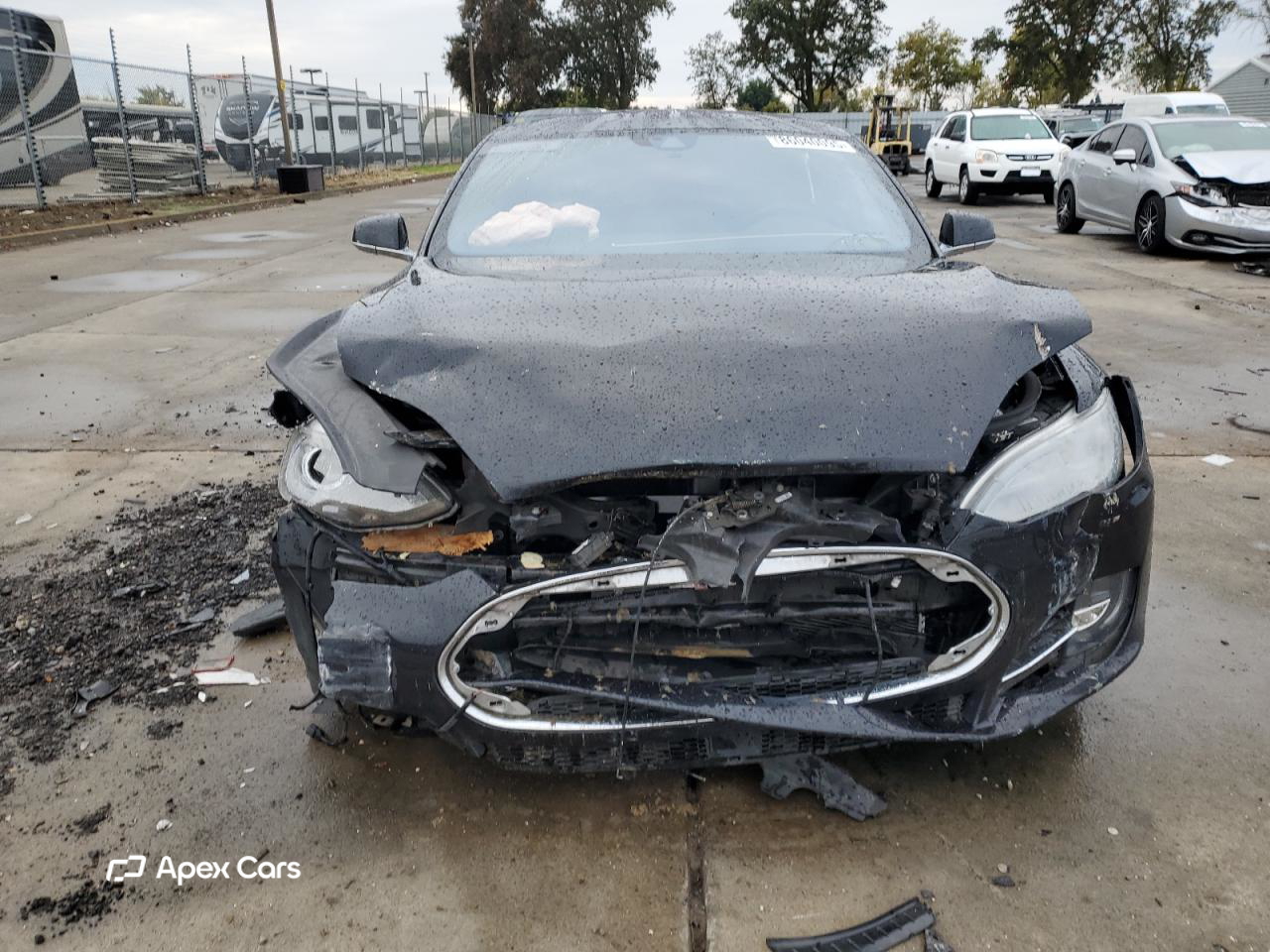 Tesla Model S 2016