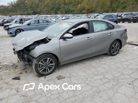 Kia Forte 2023 - Image 1 of 13