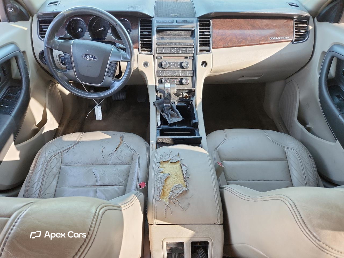 Ford Taurus 2012