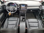 Volvo XC40 2024