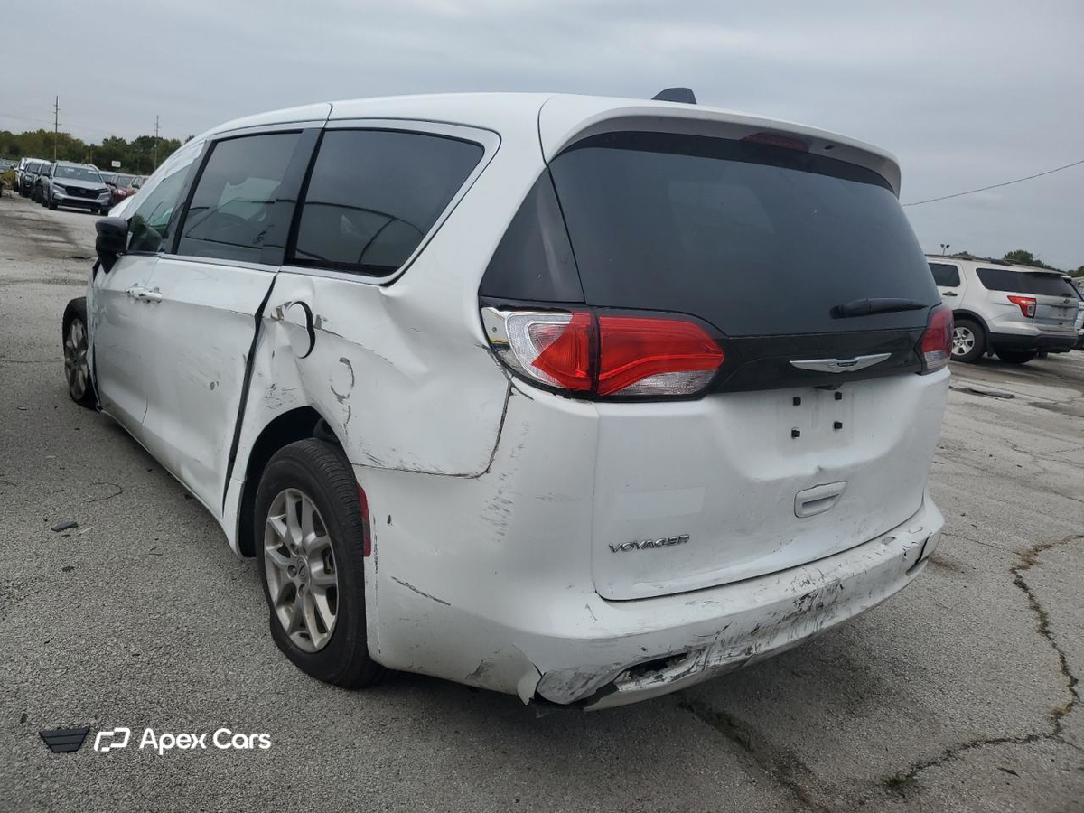 Chrysler Voyager 2024