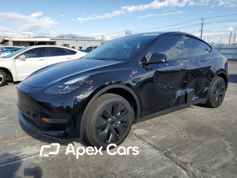 Tesla Model Y 2024 - Image 1 of 5