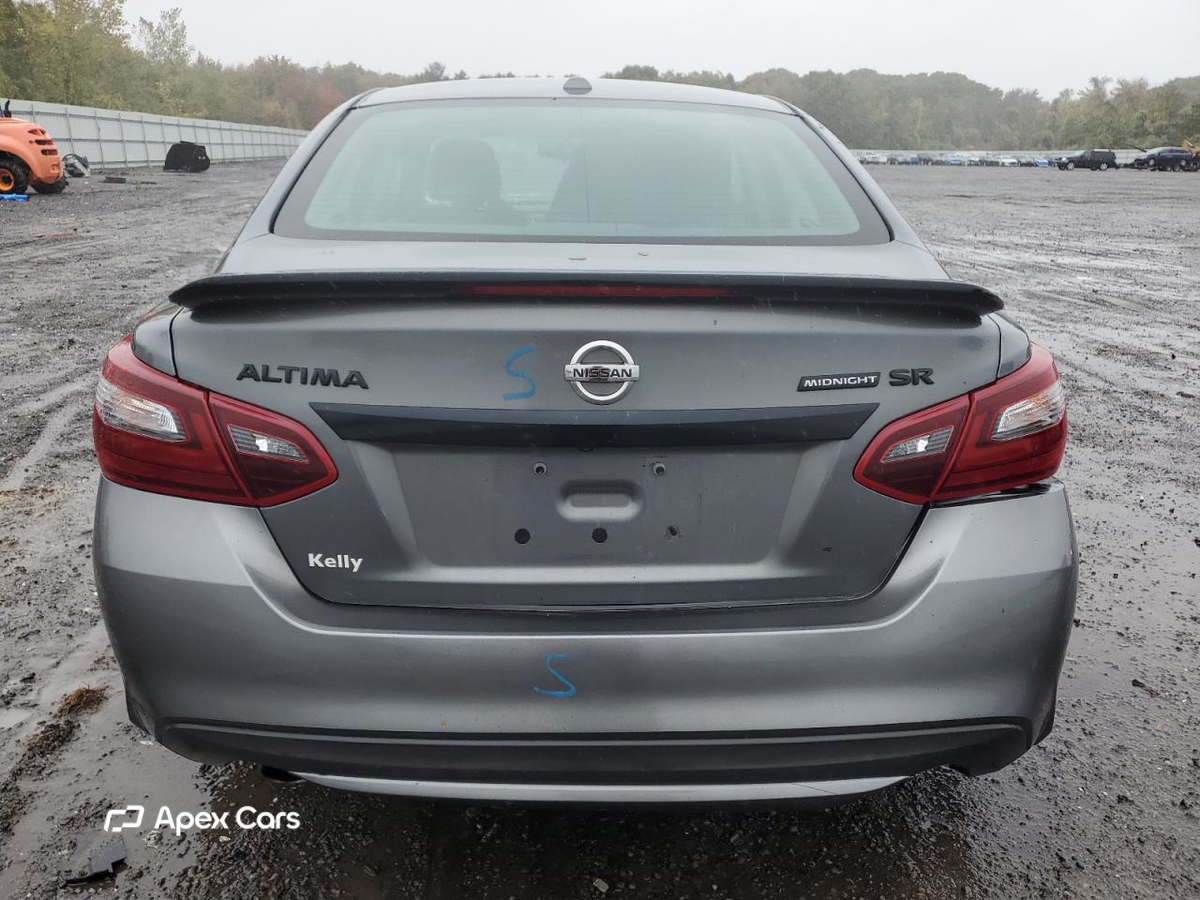 Nissan Altima 2018