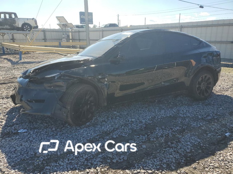 Tesla Model Y 2023 - Zdjęcie 1 z 13