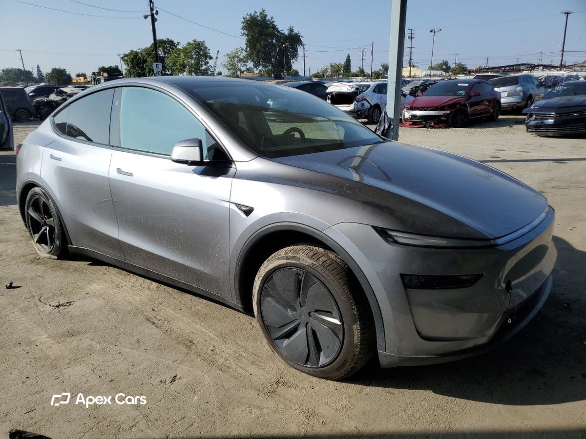Tesla Model Y 2026