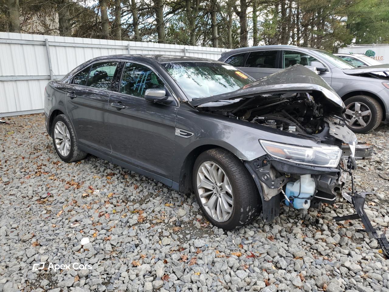 Ford Taurus 2017