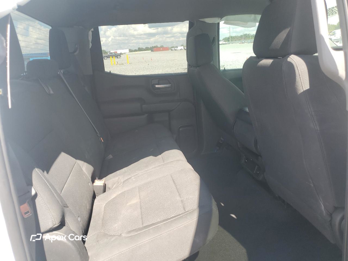 Chevrolet Silverado 2021