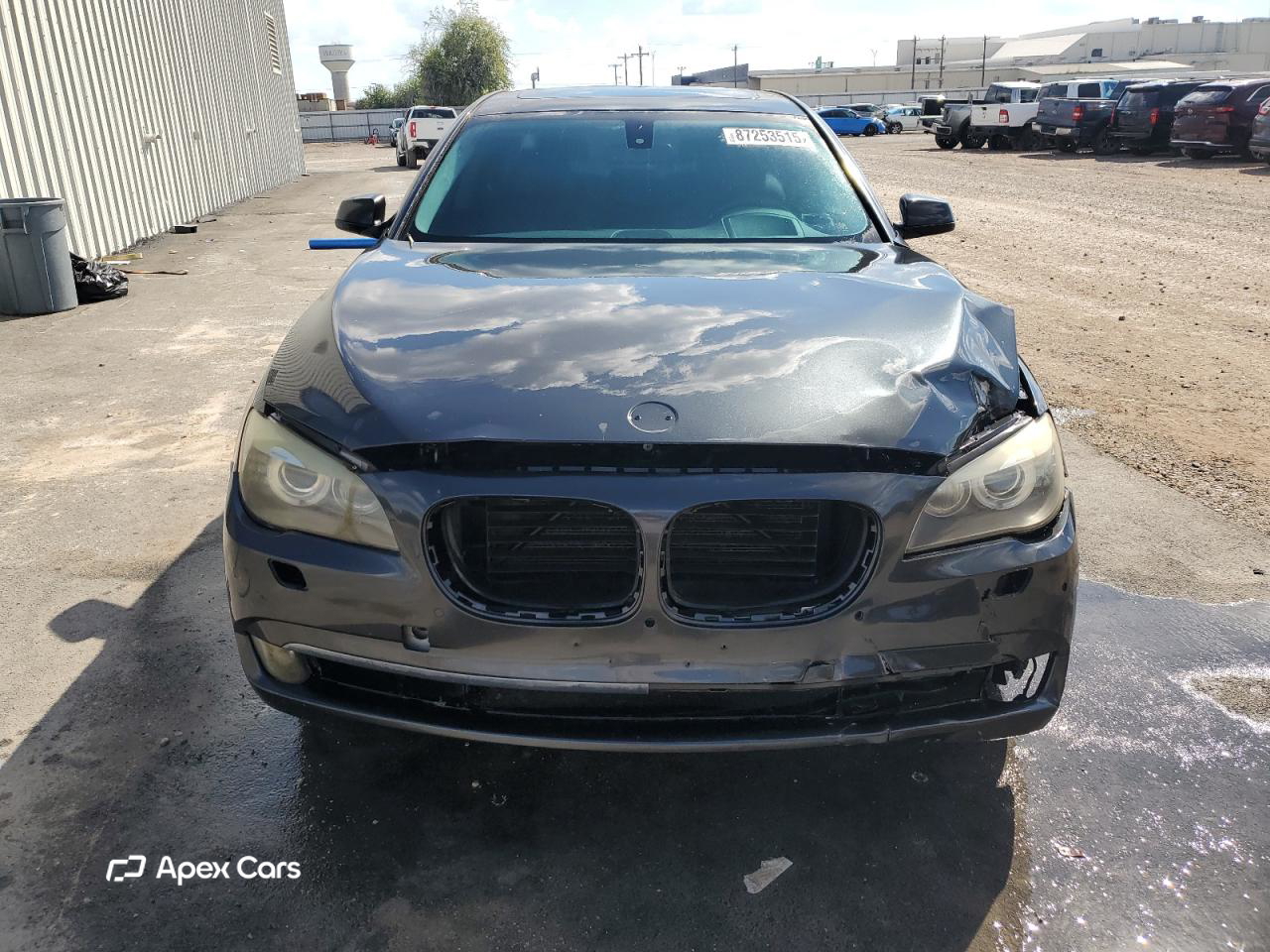 BMW Series 7 2011