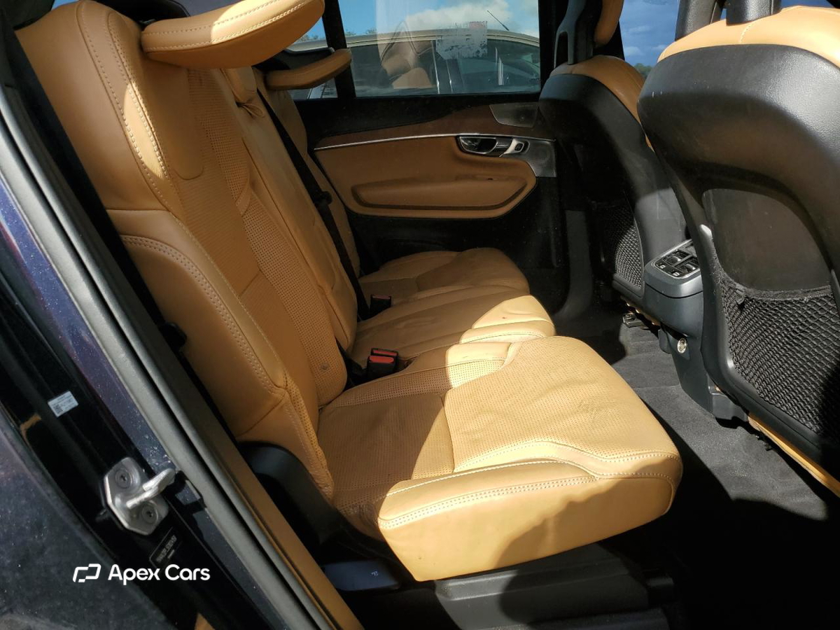 Volvo XC90 2016