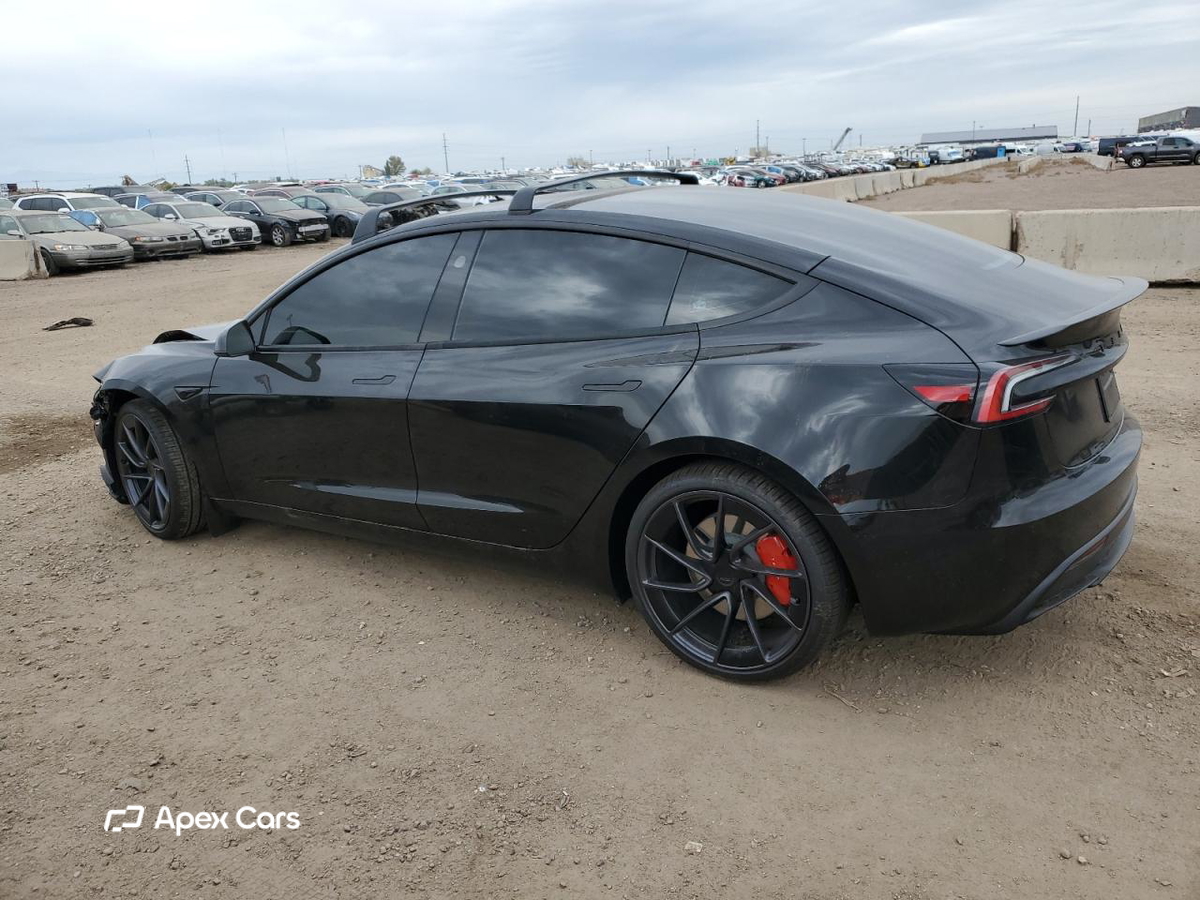 Tesla Model 3 2025