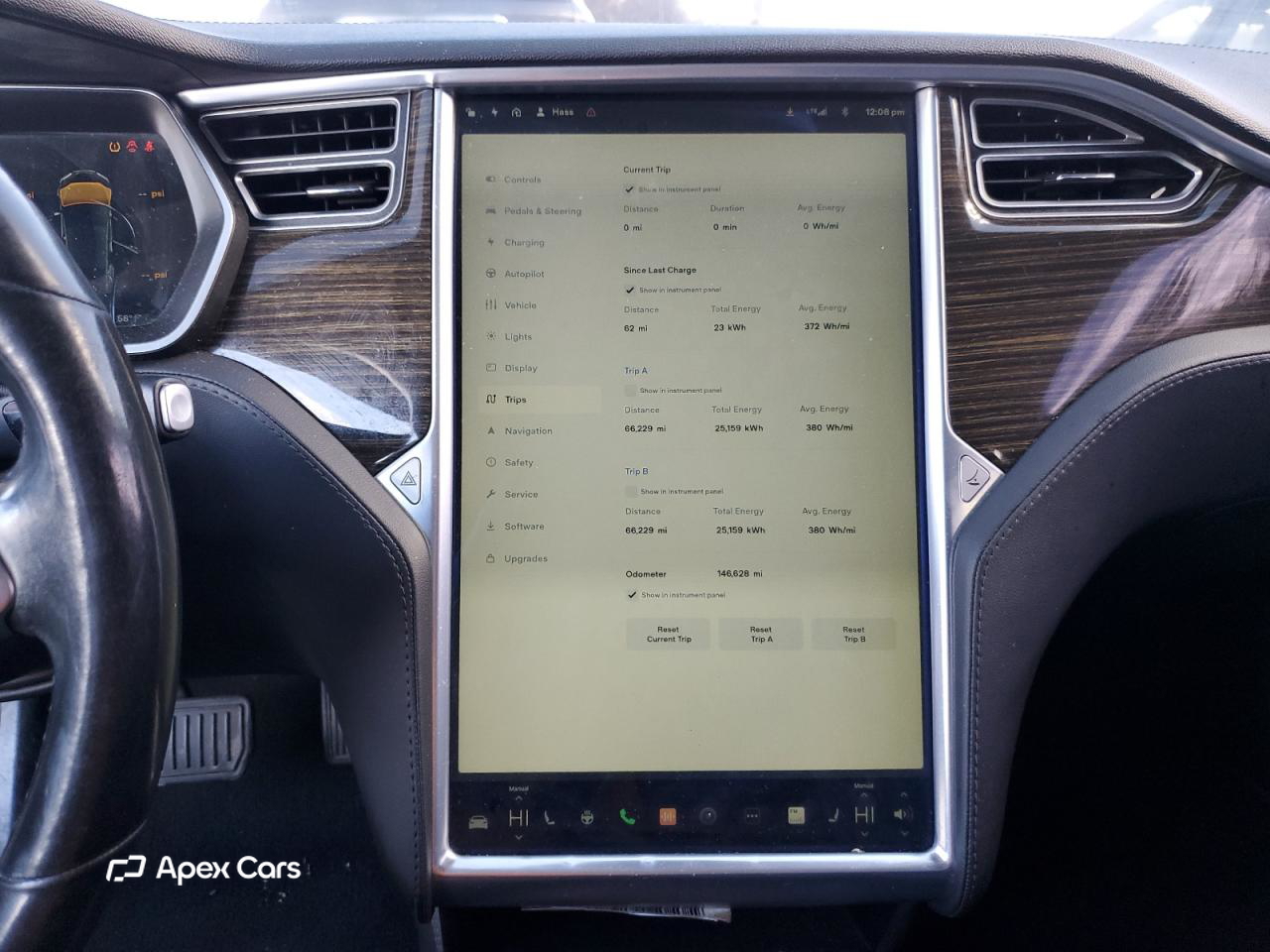 Tesla Model S 2015