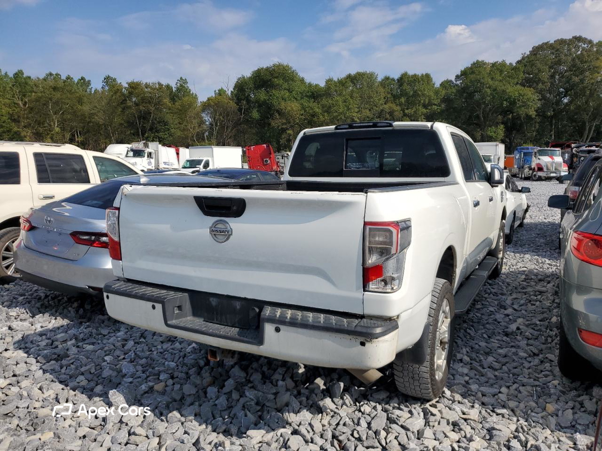Nissan Titan 2017