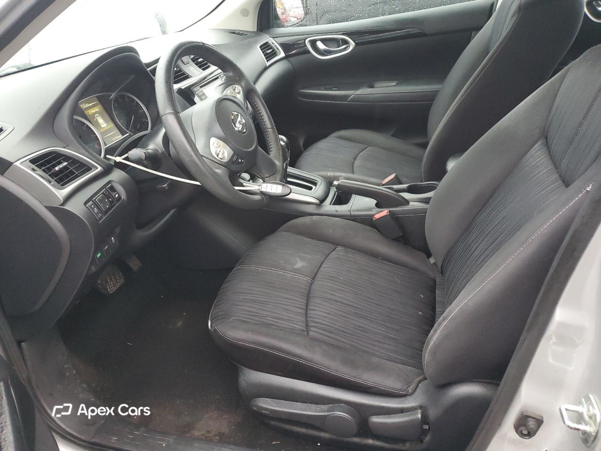 Nissan Sentra 2018