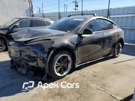 Tesla Model Y 2024 - Zdjęcie 1 z 13