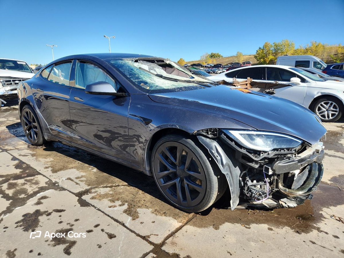 Tesla Model S 2022