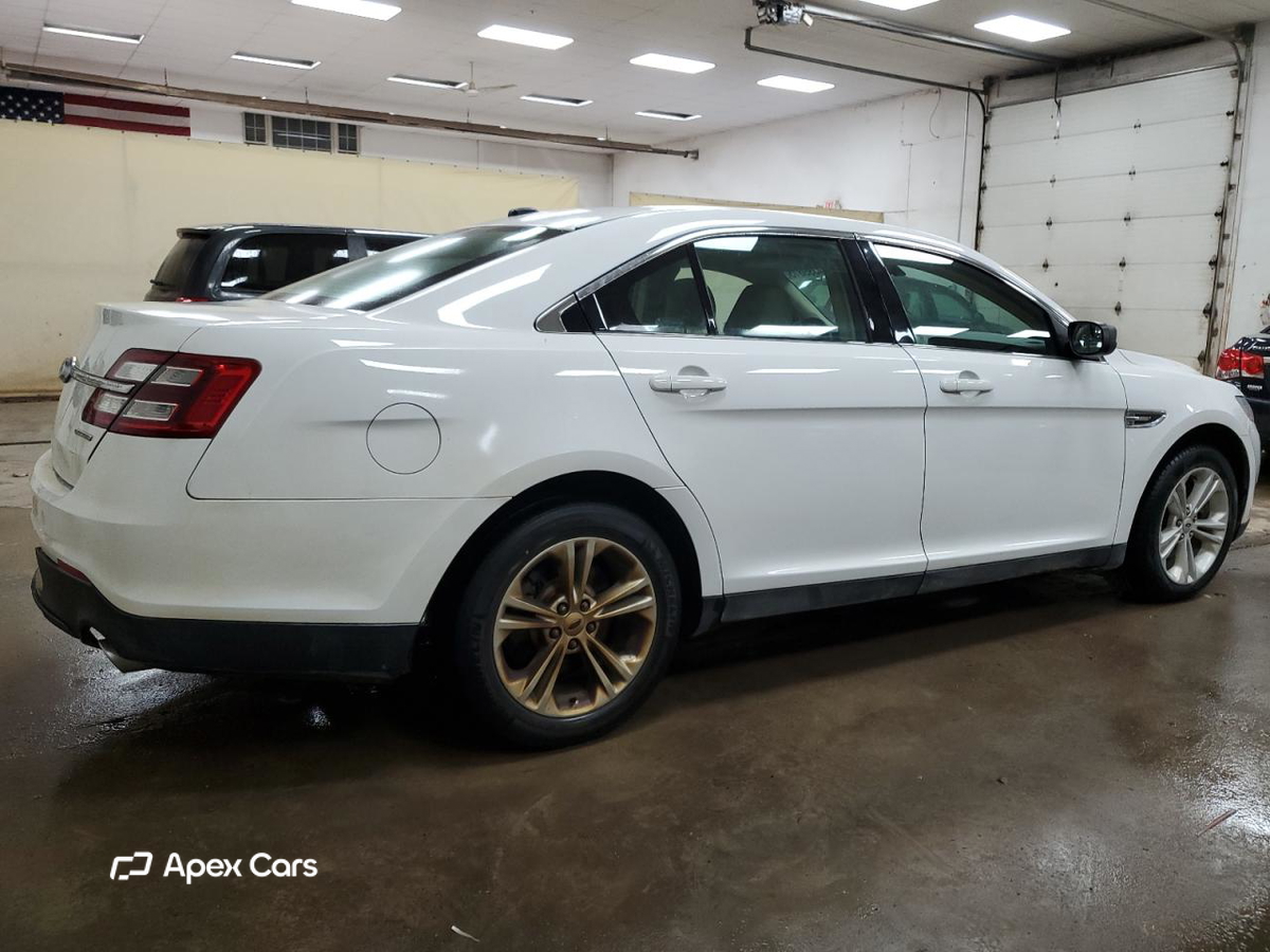 Ford Taurus 2018