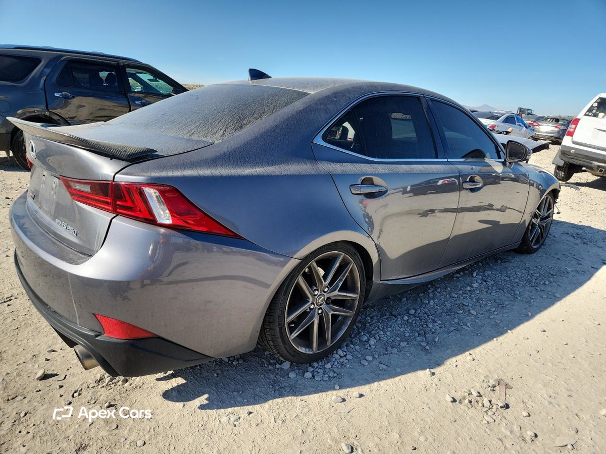 Lexus IS 2015