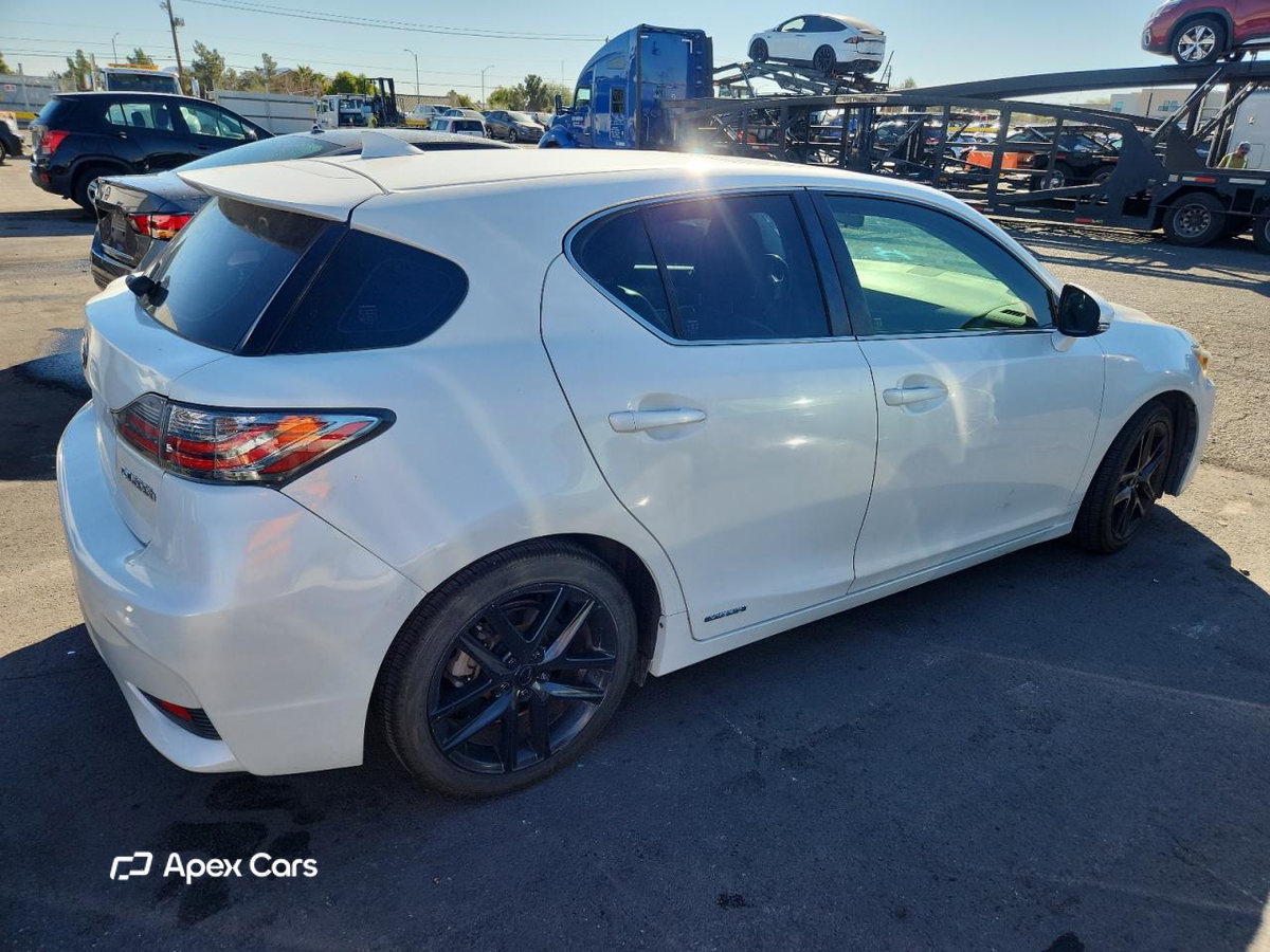 Lexus CT 2014