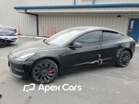 Tesla Model 3 2021 - Image 1 of 14