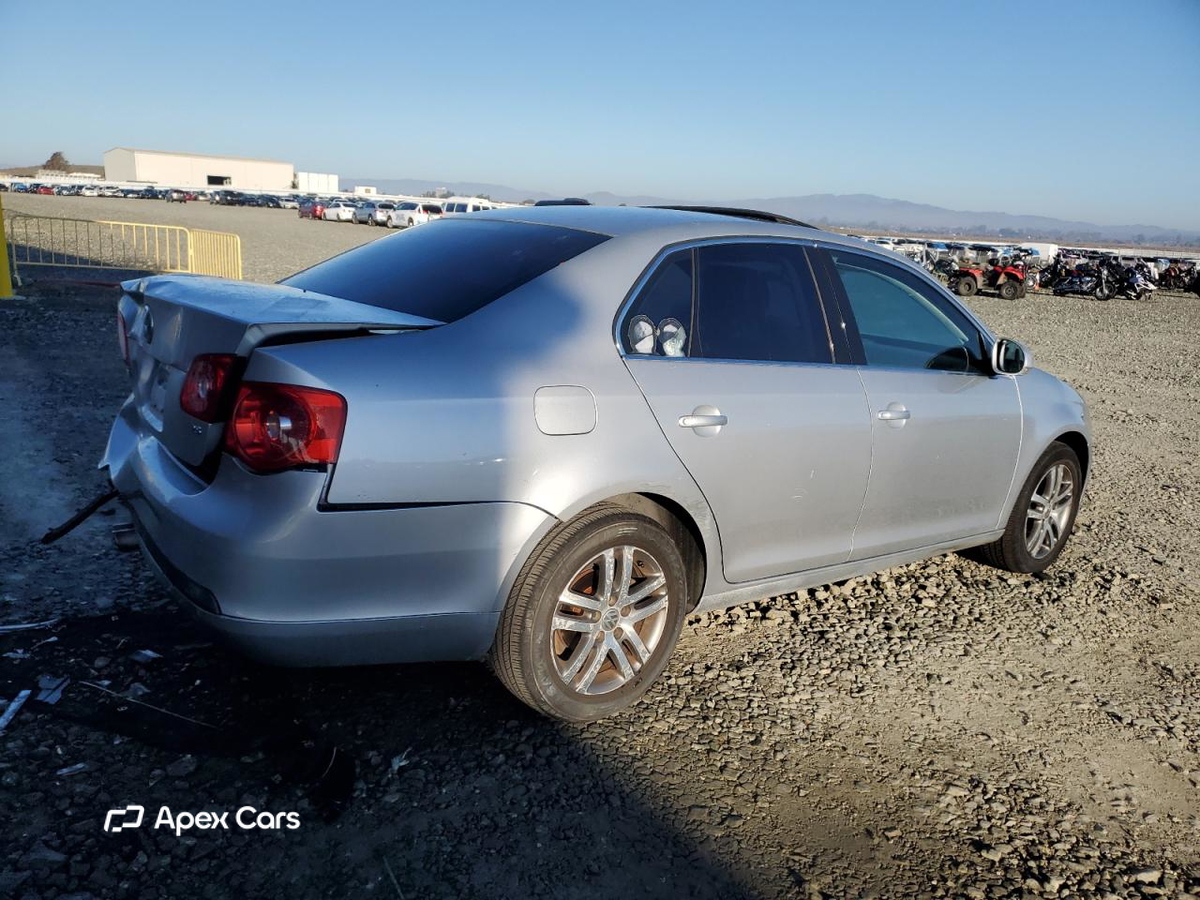 Volkswagen Jetta 2005