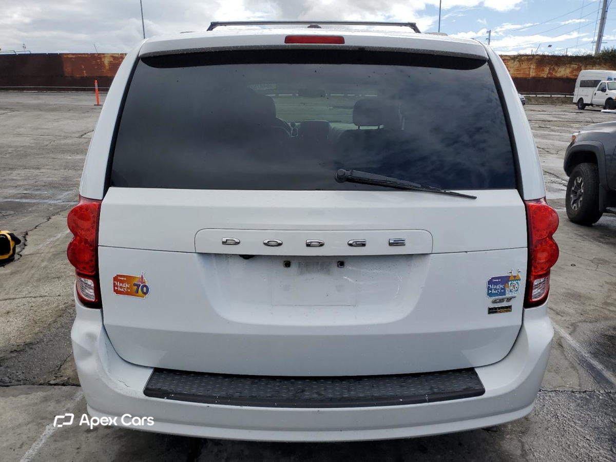 Dodge Caravan 2018