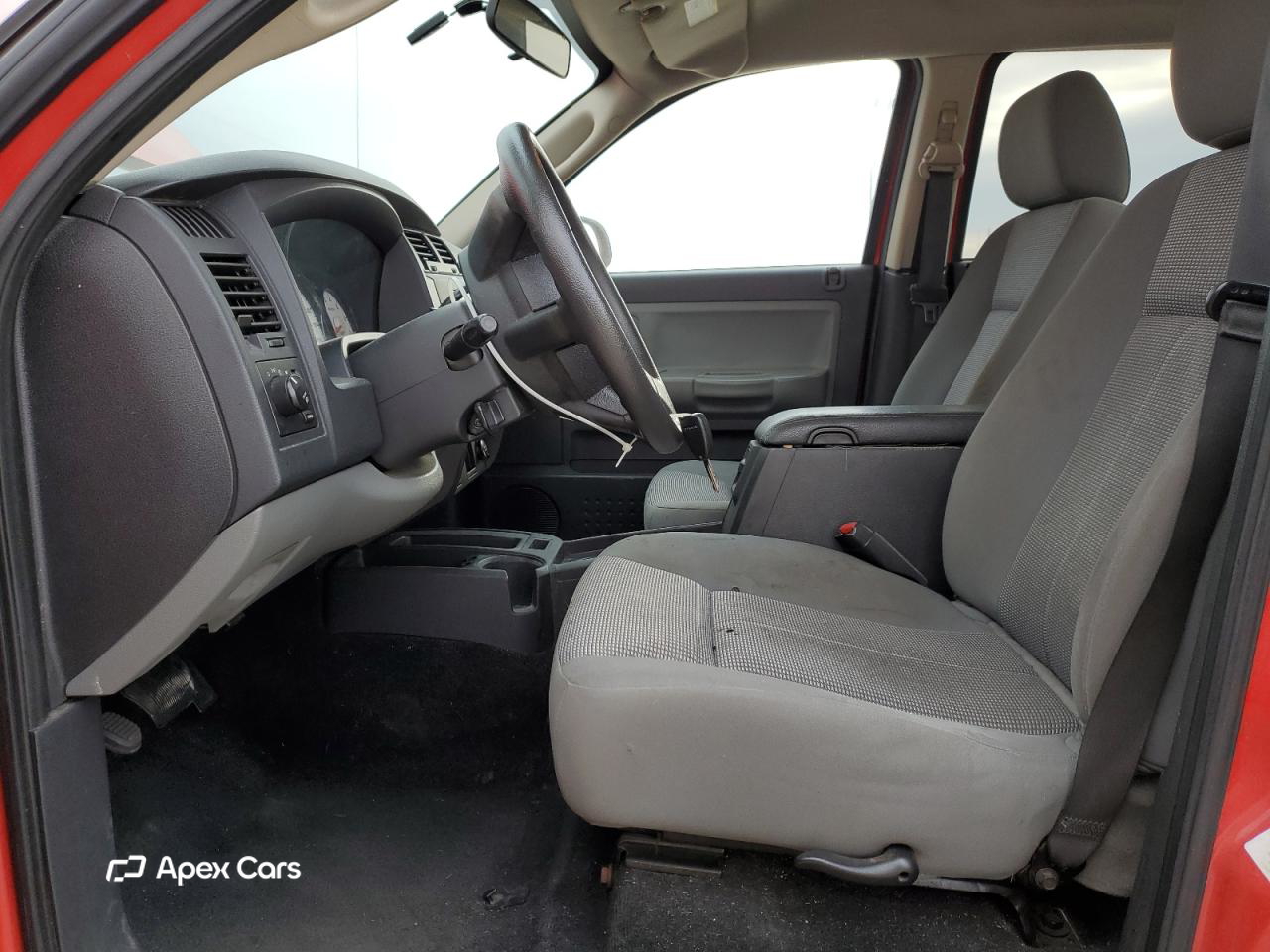 Dodge Dakota 2011