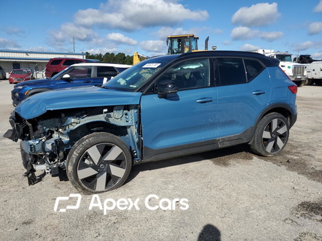 Volvo XC40 2024 - Image 1 of 14