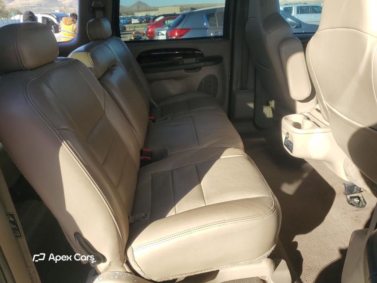Ford Excursion 2003
