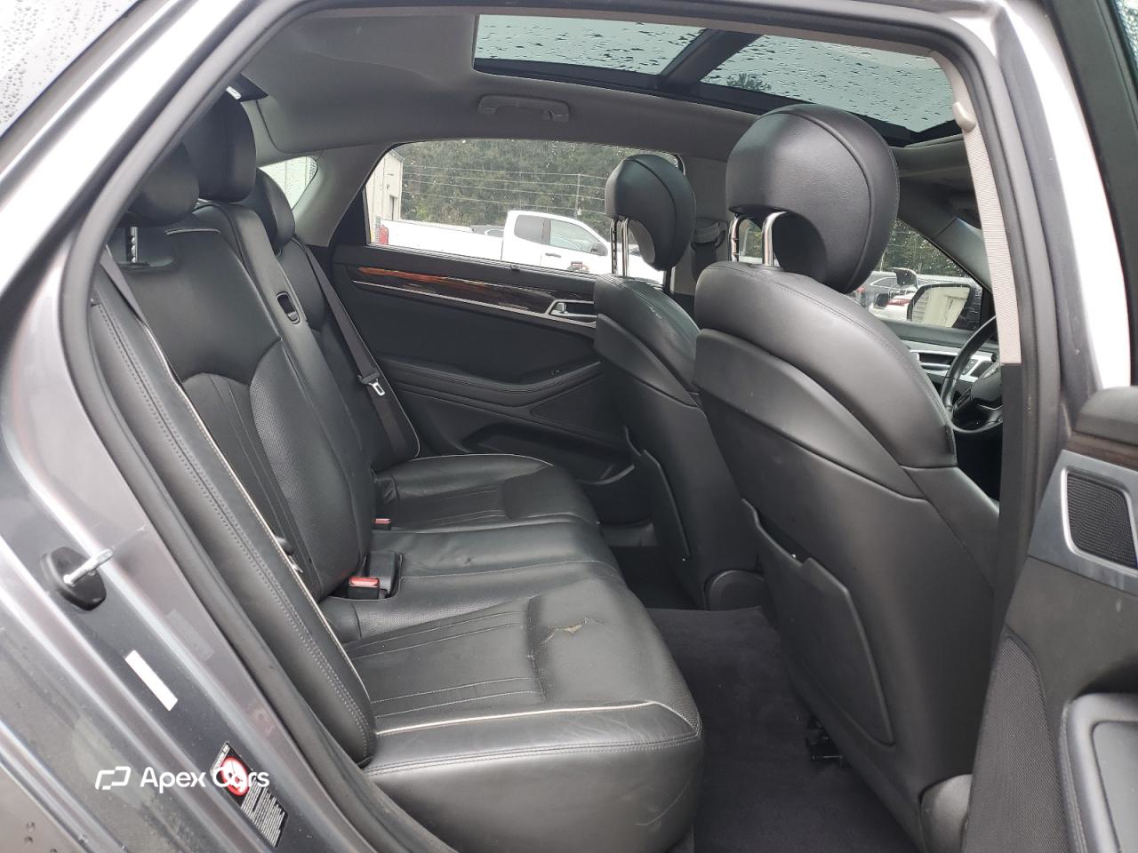 Hyundai Genesis 2016