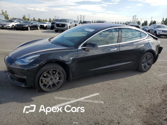 Tesla Model 3 2019 - Image 1 of 13