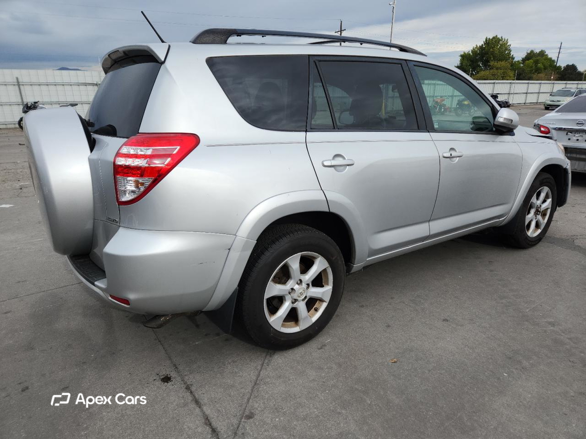 Toyota RAV 4 2011