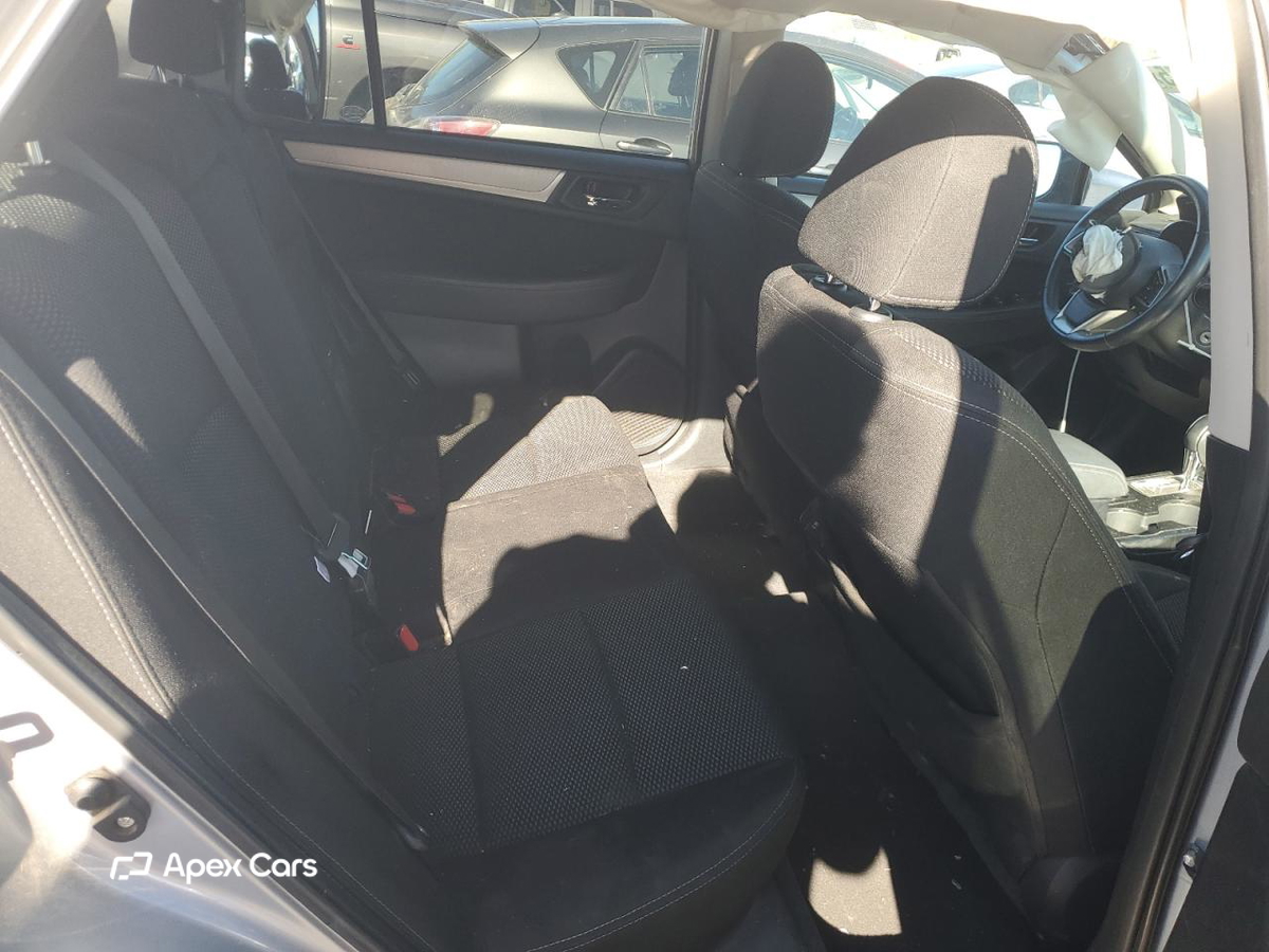 Subaru Outback 2019