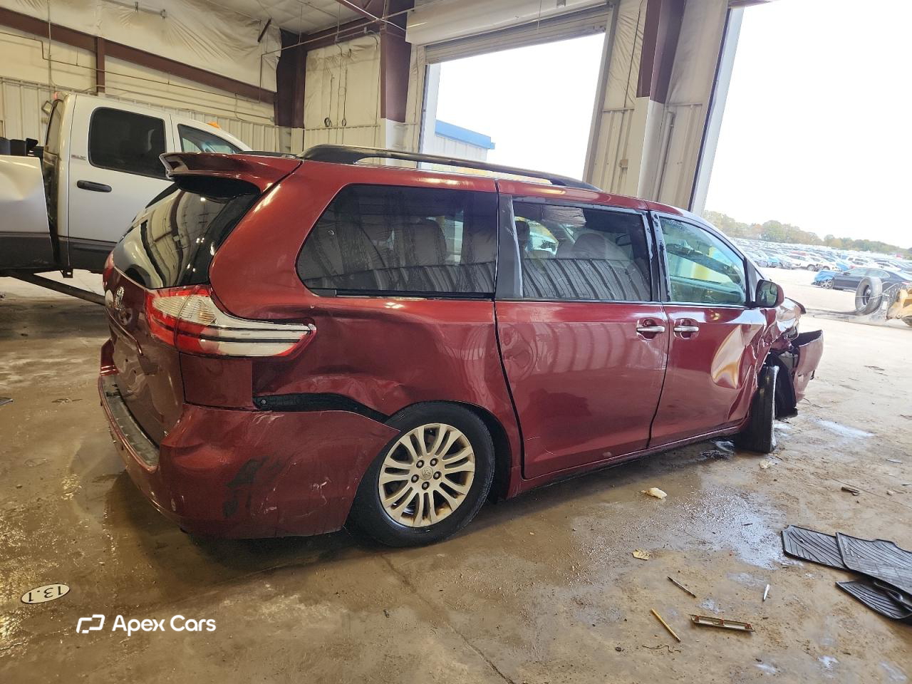 Toyota Sienna 2016