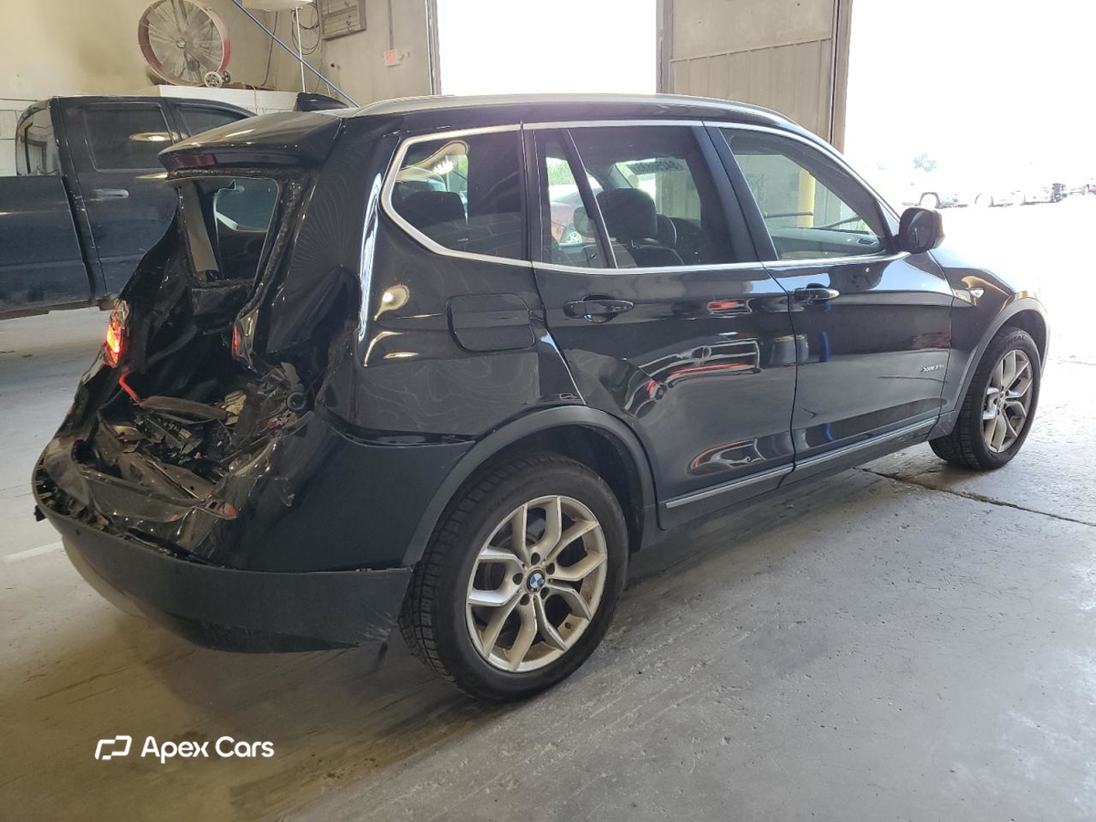BMW X3 2011