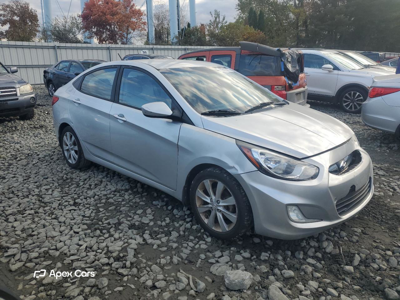 Hyundai Accent 2013