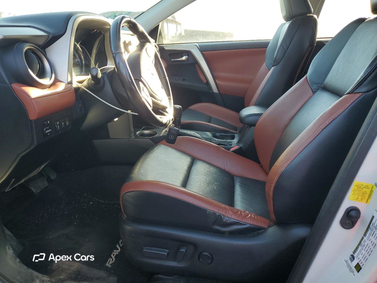 Toyota RAV 4 2015