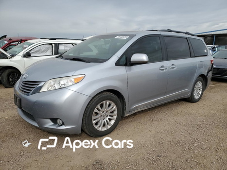 Toyota Sienna 2015 - Image 1 of 13