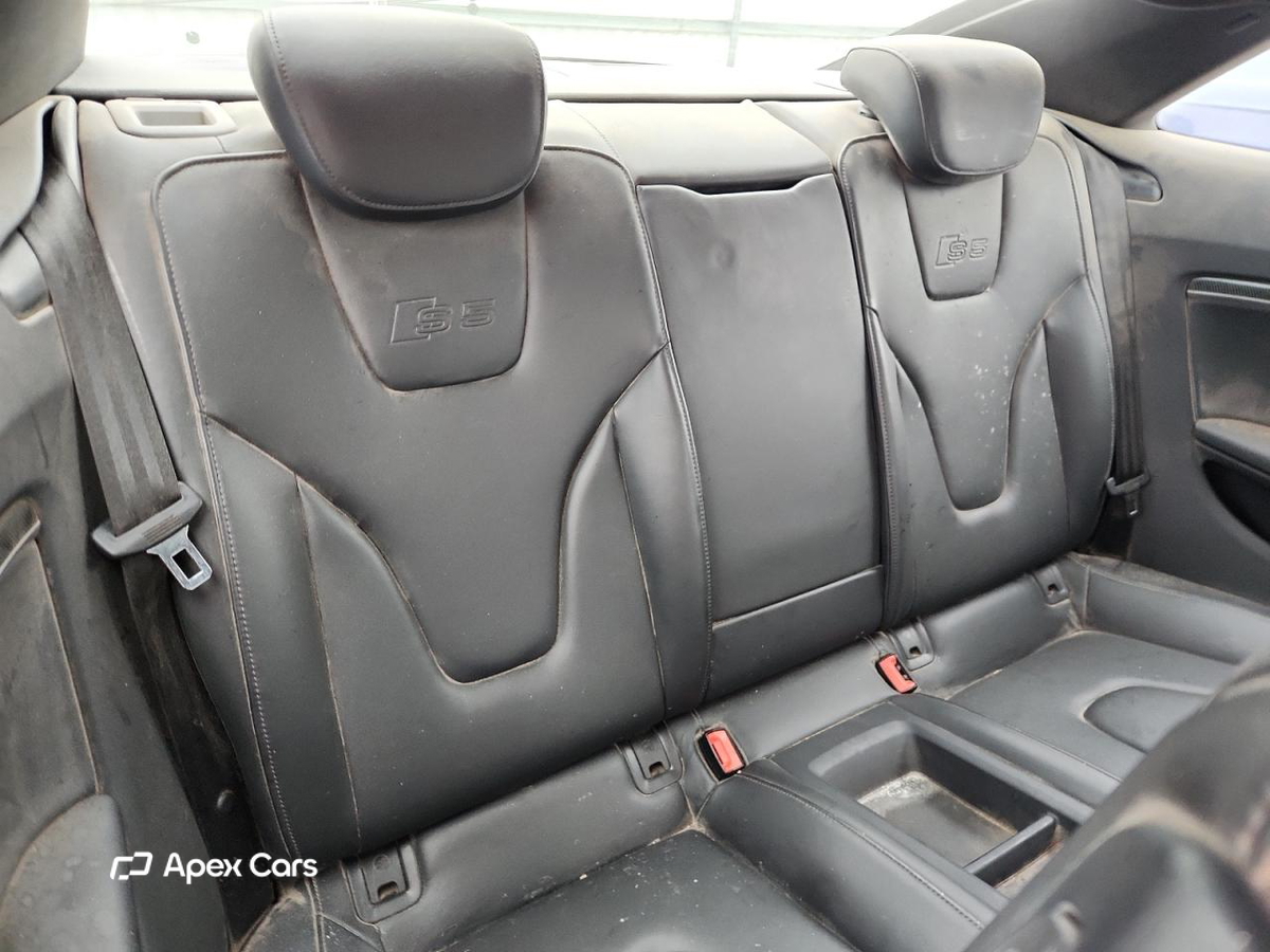 Audi S5 2011