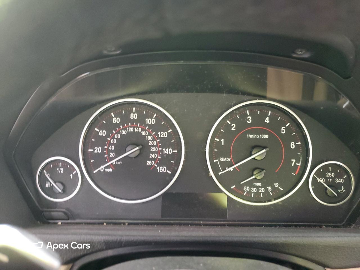 BMW Series 3 2016