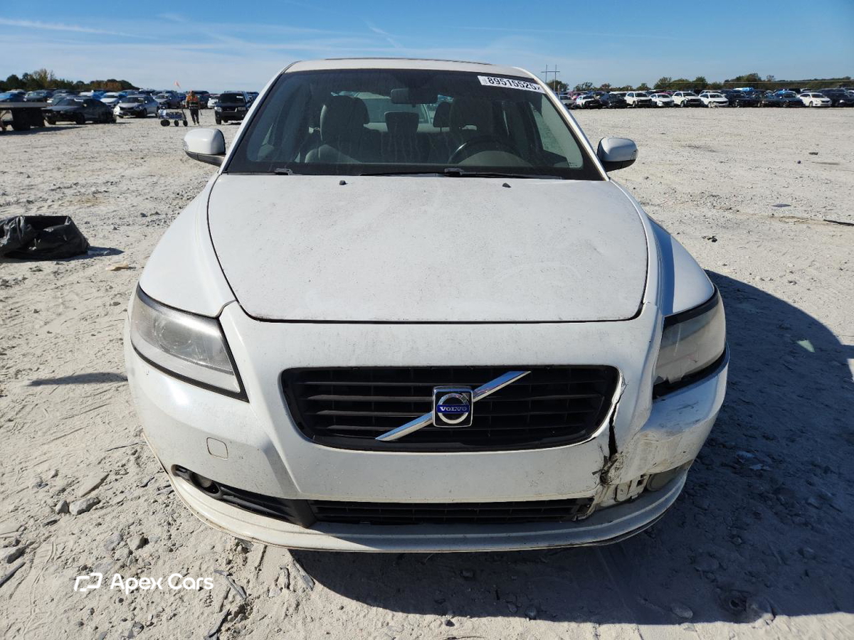Volvo S40 2010