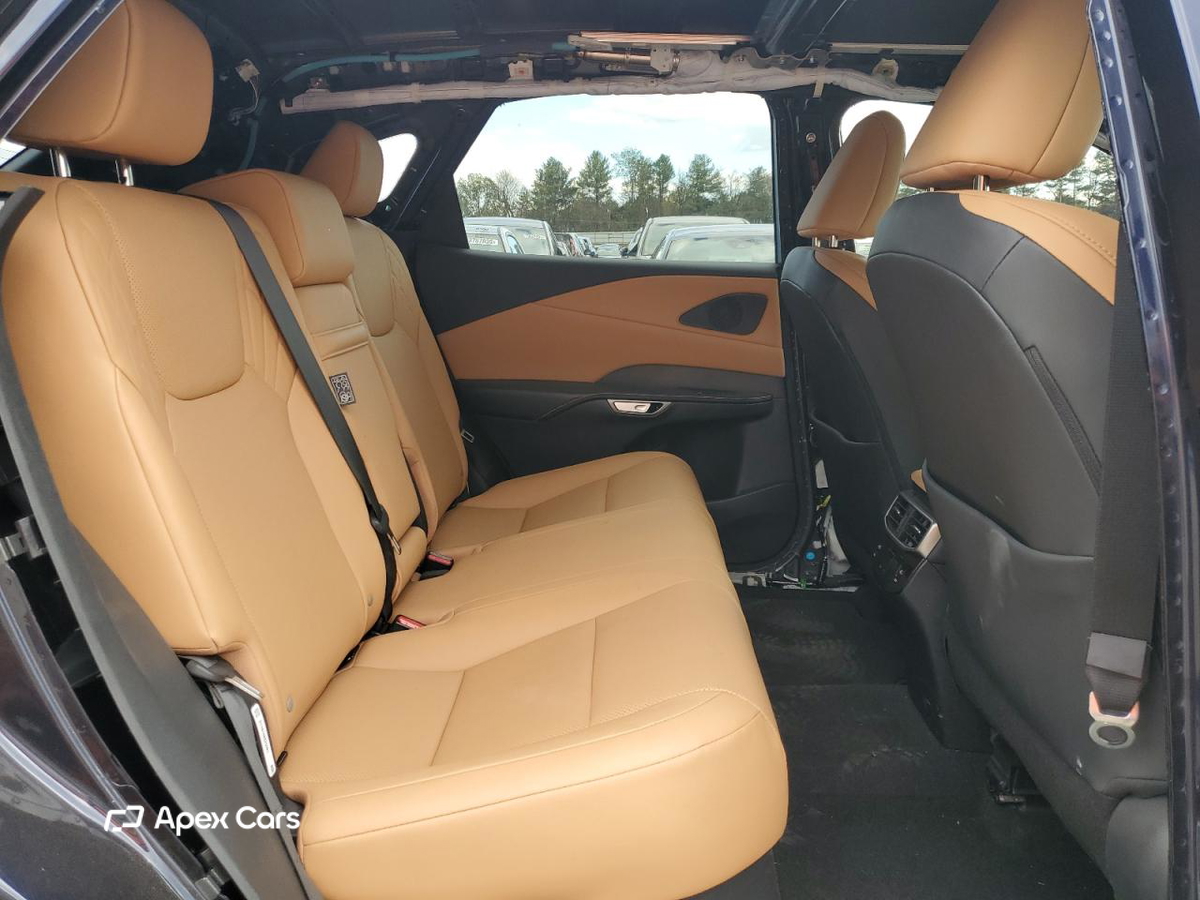 Lexus RX 2024