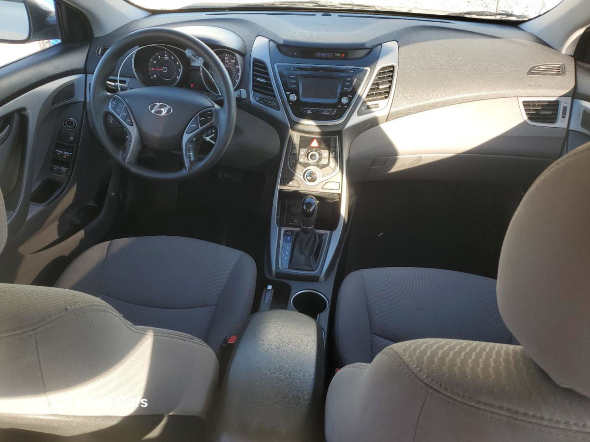 Hyundai Elantra 2014
