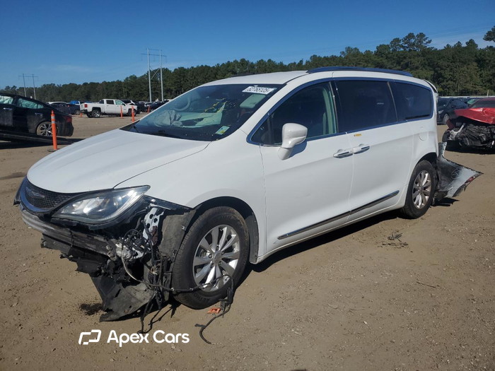 2018 Chrysler Pacifica - Image 1 of 5