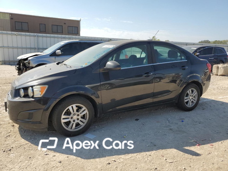 Chevrolet Sonic 2015 - Image 1 of 13