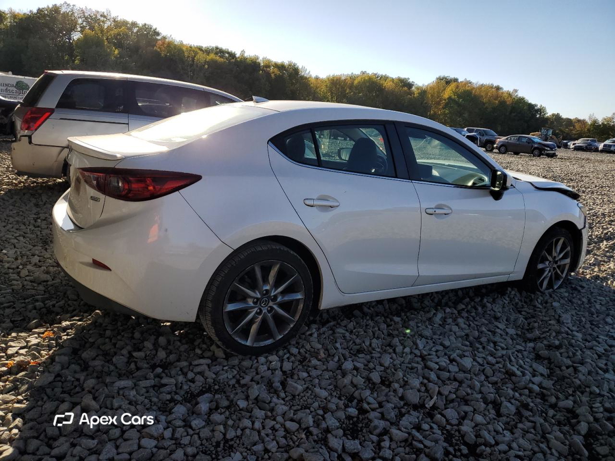 Mazda 3 2018
