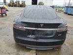 Tesla Model S 2016